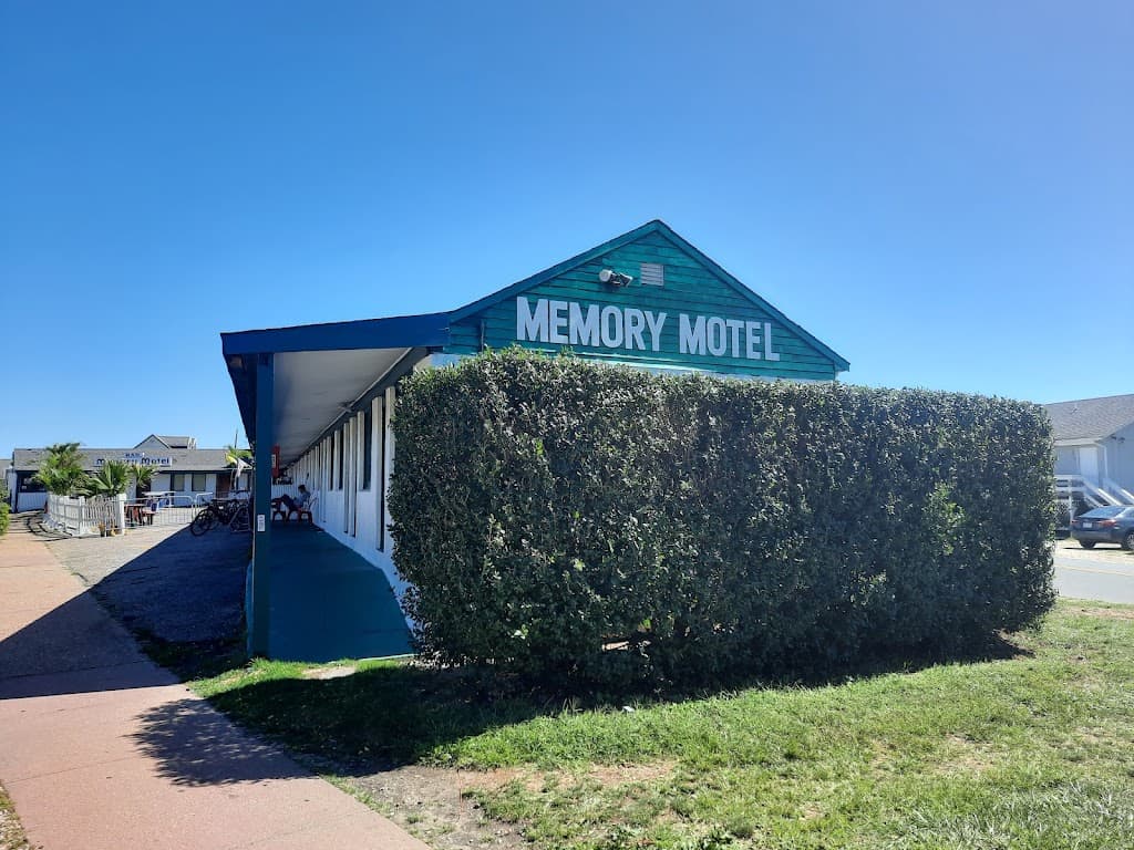 Memory Motel & Bar