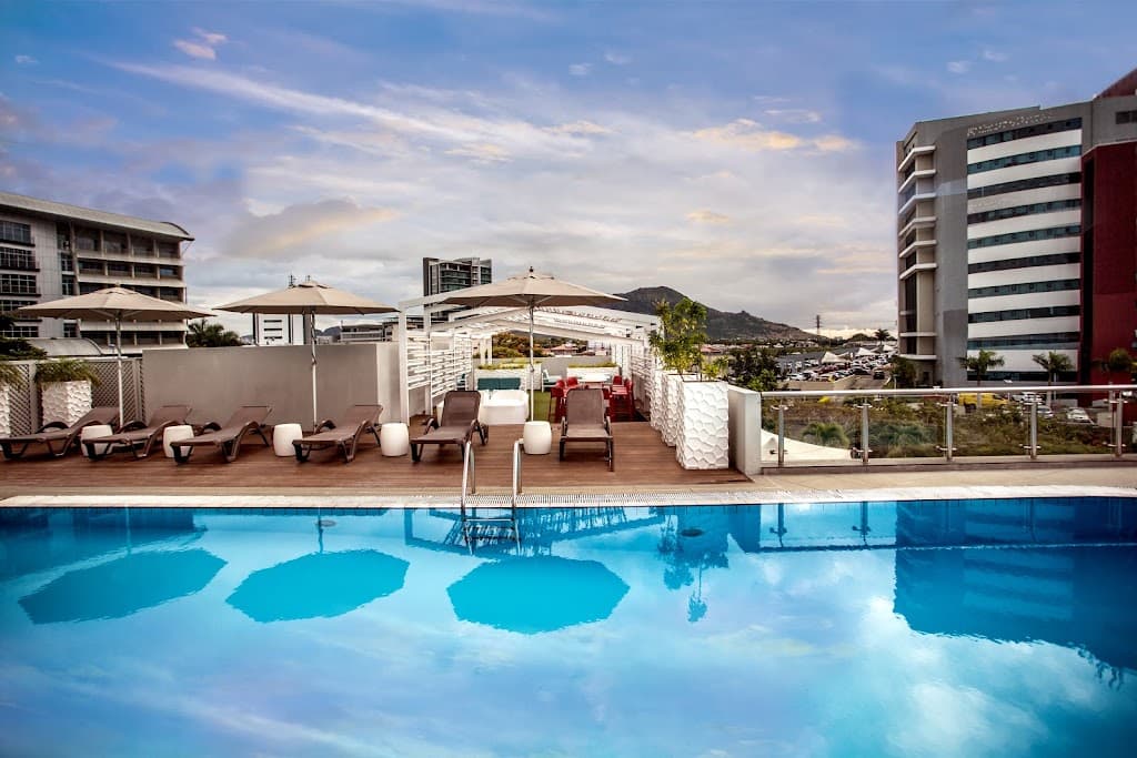 Hennessy Hotel