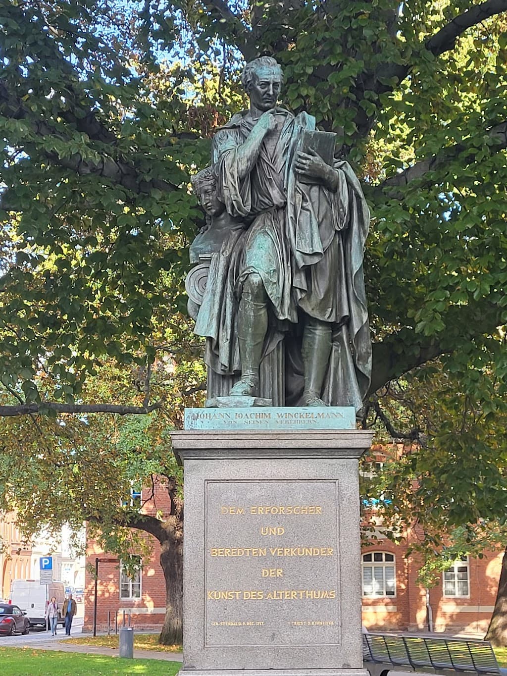 Winckelmann-Denkmal