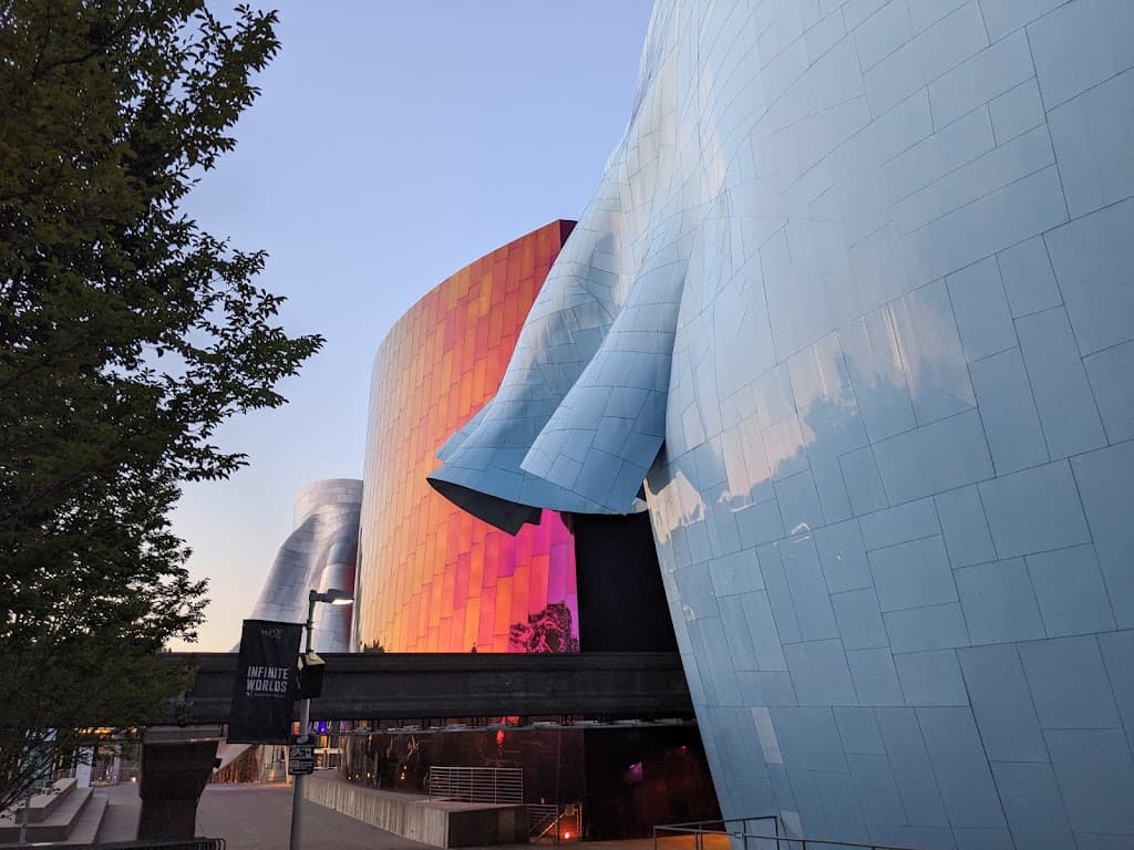 Museum of Pop Culture (MoPOP)
