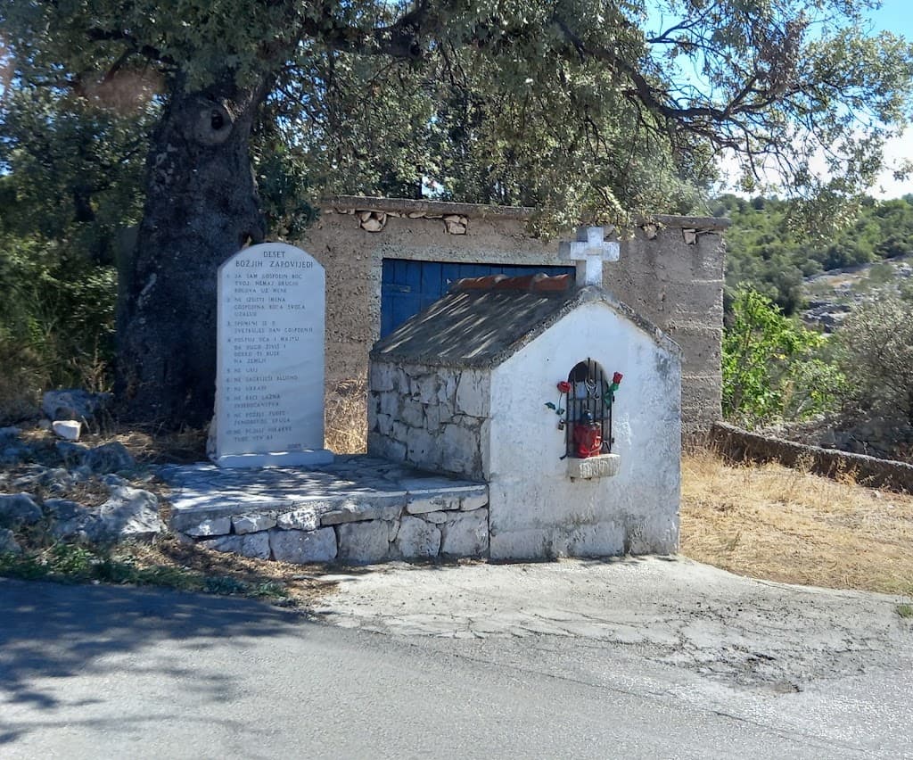 Kapelica Duževićevih