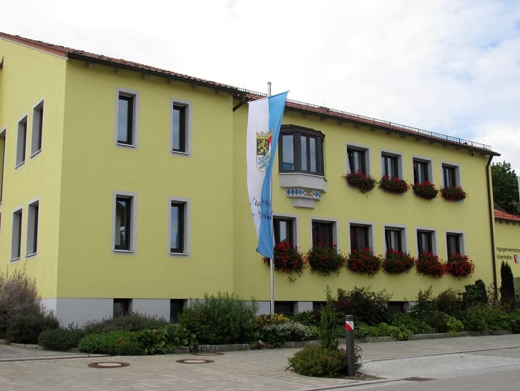 Rathaus Aiterhofen