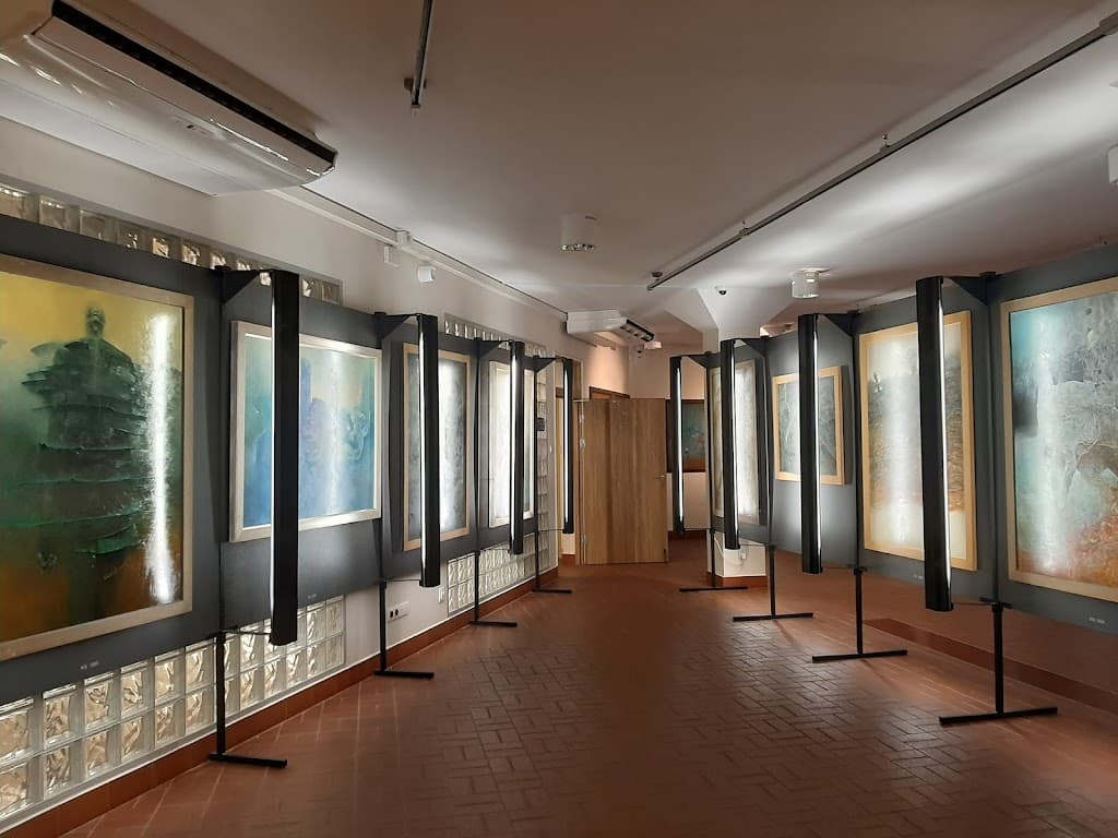 Beksiński-Ausstellung