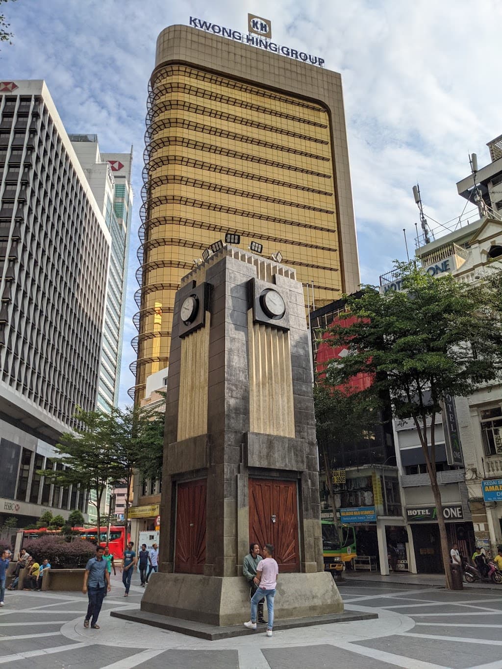 Medan Pasar Uhrturm