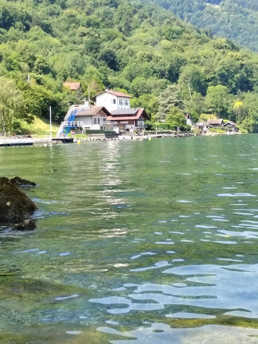 Grenze Schweiz-Frankreich bei Saint-Gingolph