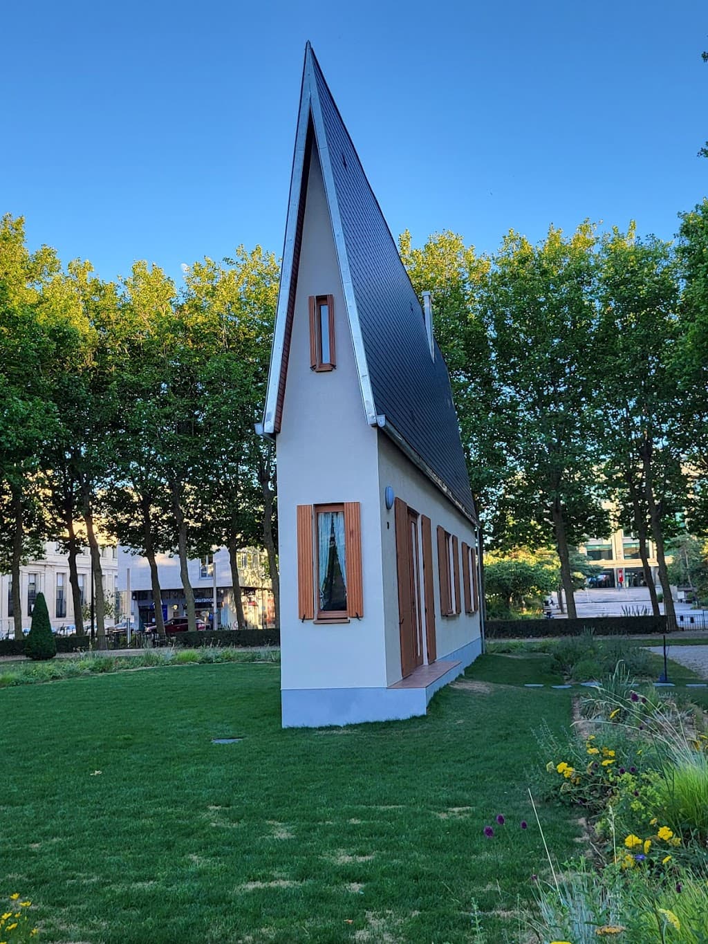 Square Claude Érignac