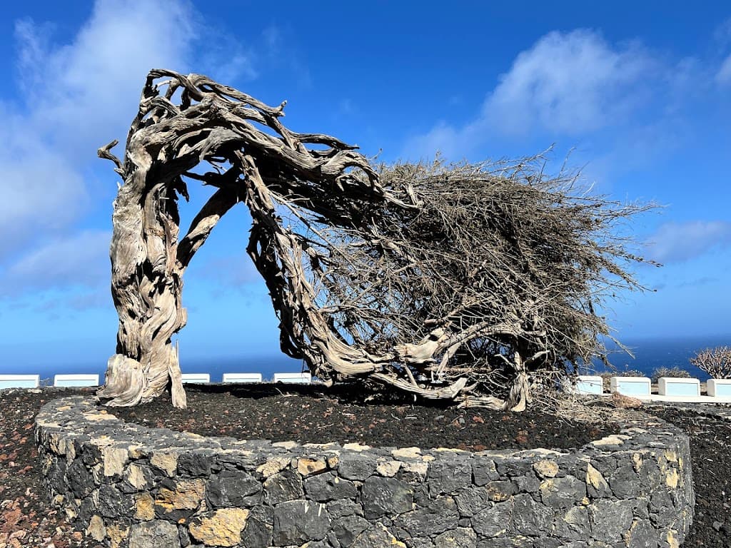 Monumento a la Sabina